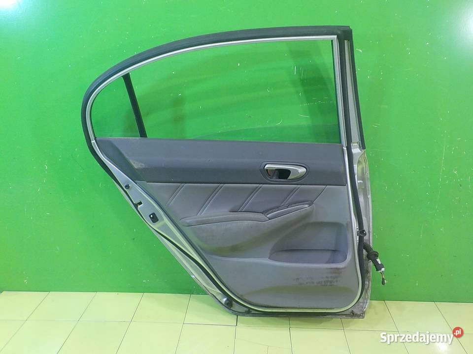 HONDA CIVIC VIII 14 IDSI AUT 06r SEDAN 4D drzwi Suków