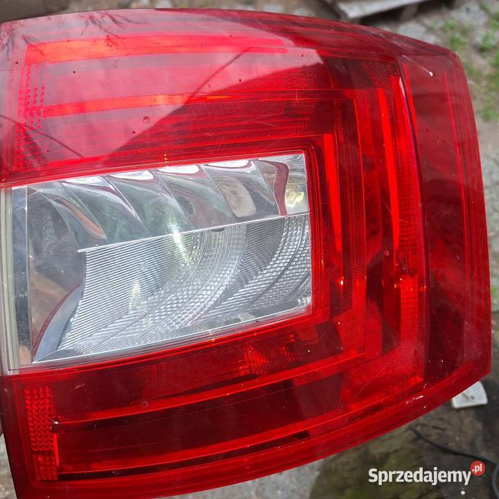 Lampa tył prawy tył octavia 3 kombi 5e9945096 Wrocław