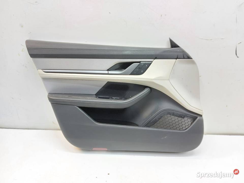 Porsche Taycan GTS 9J1 2023r Boczek tapicerka osobowe sprzedam