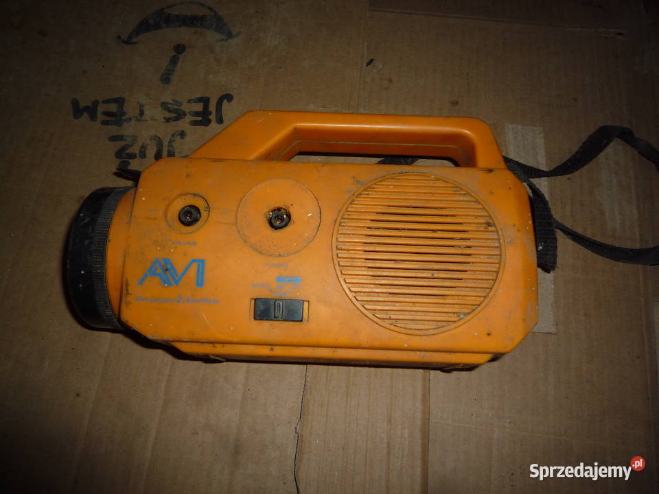 latarka z radiem Pozostałe Chmiel