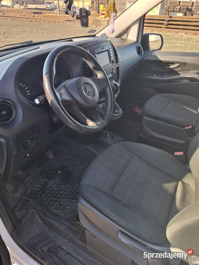 MERCEDES VITO SALON POLSKA 400000km