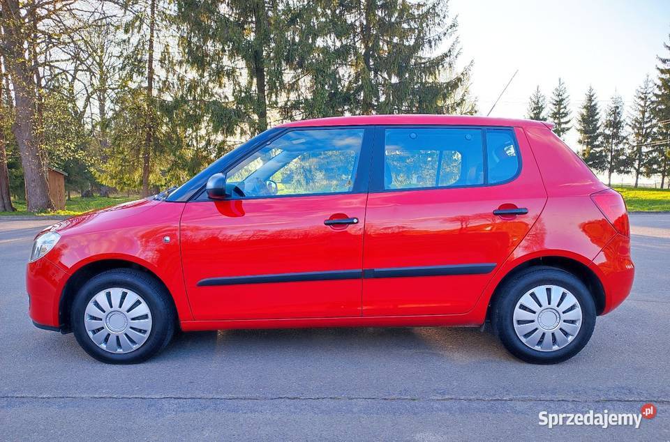 Ładna nie zgnita Skoda Fabia 12 benzyna 2009 186 Domaradz sprzedam