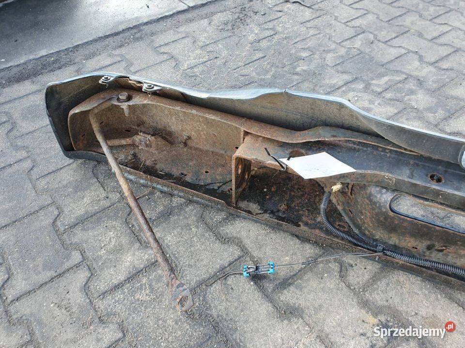ZDERZAK TYŁ GMC YUKON DENALI 1999 Części samochodowe Lipno
