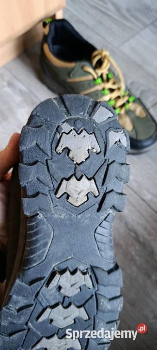 buty trekkingowe chłopięce rozmiar 40 czytaj Sportowe Poznań sprzedam