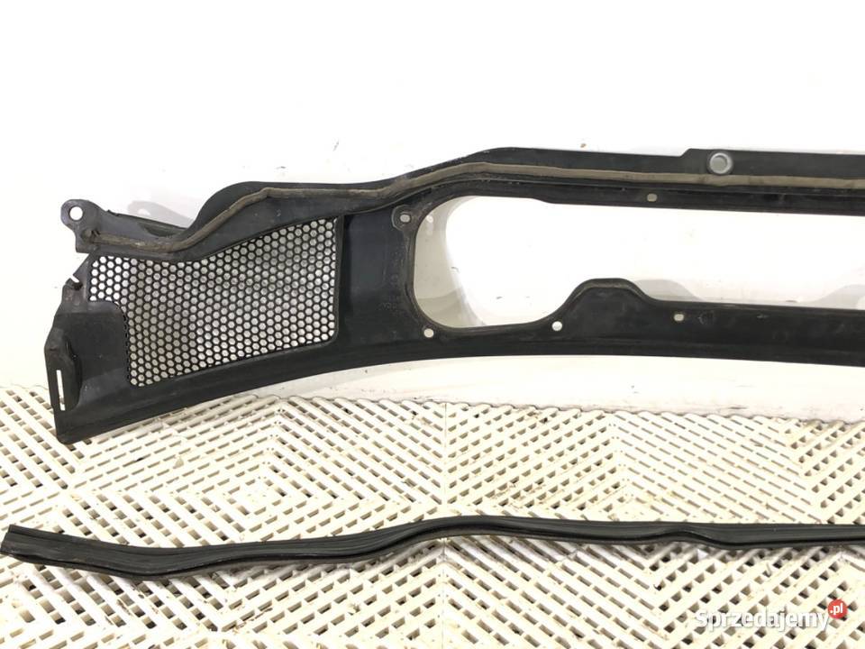 PODSZYBIE VOLVO V40 31278103 Hatchback OSŁONA