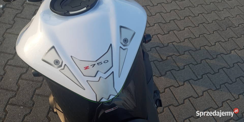 Sprzedam kawasaki z750z 2010rbezwyp