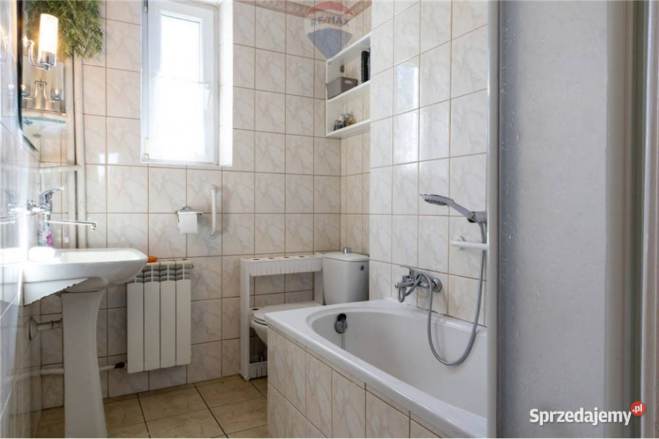 Dom w Bystrej widok na Szyndzielnię duża działka Rok budowy 1975 Bystra