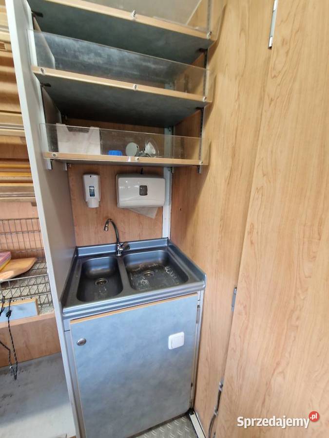 Renault Renault Master Food truck autosklep uszkodzony Renault sprzedam