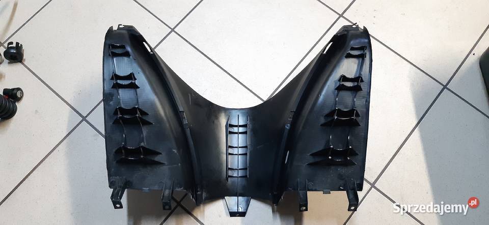 Kokpit plastik pod kolana Yamaha Majesty 125 Elementy nadwozia Jawiszowice