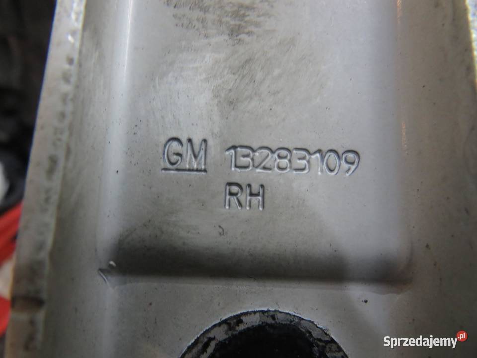 ZAWIAS MASKI PRAWY ZAFIRA C 13283109