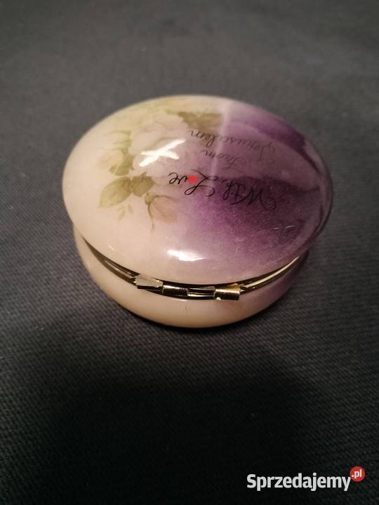 Puzderko alabaster szkatułka 8 Porcelana i szkło