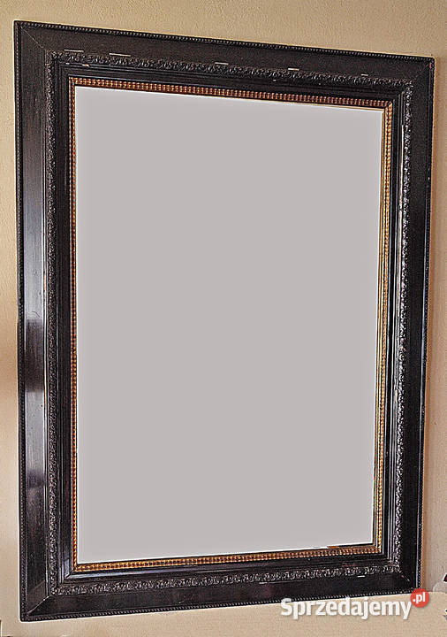 Duże kryształowe lustro na ścianę