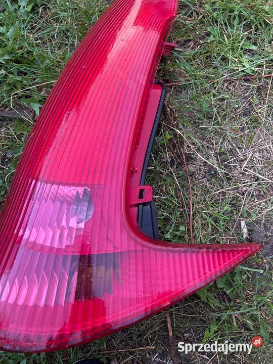 Tylnie lampy peugeot 206 sw benzyna wielkopolskie Wągrowiec sprzedam