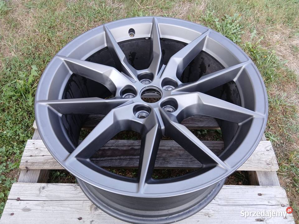 2 Felgi 19 Ford Mustang Dark Horse 20262024 Łańcut