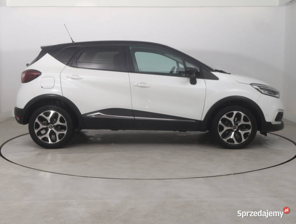 Renault Captur 12 TCe wielofunkcyjna kierownica