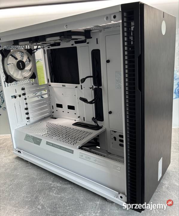 Obudowa biała okno PC Fractal Design Obudowy i zasilanie łódzkie Gomunice