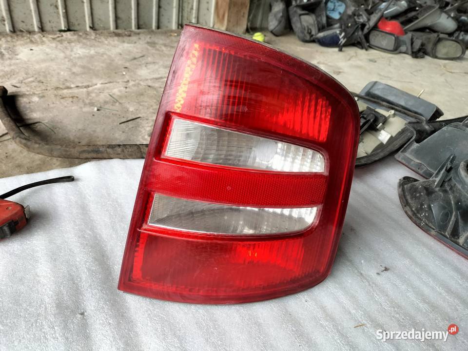 Fabia I 1 LAMPA TYŁ PRAWA Oświetlenie lubelskie Kamień-Kolonia