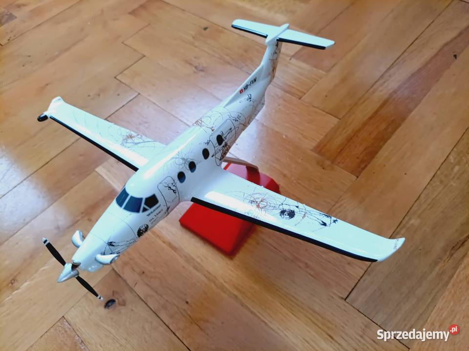 Model samolotu PILATUS PC12NG wielkopolskie Poznań