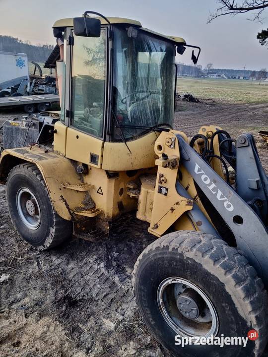 Volvo L40 rocznik 2004 Bukownica