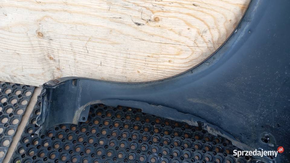 RENAULT CLIO III BŁOTNIK PRZÓD PRAWY NV676 185 Zbierkowo