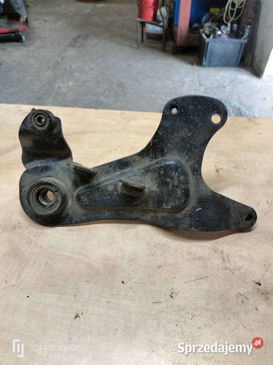 Wspornik koła uchwyt tłumika skuter Łubno sprzedam