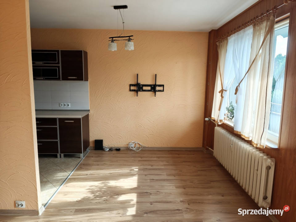 M4 Żory os Pawlikowskiego pierwsze piętro niski 3 piętra i więcej śląskie