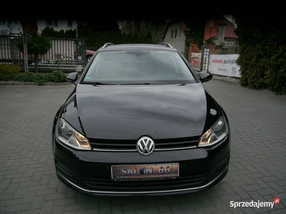 Volkswagen Golf 14b Stan b Navi 100bezwypadkowy VAT marża Motoryzacja Częstochowa sprzedam