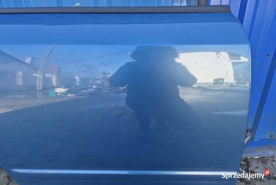 12 DRZWI TYŁ PRAWY TYLNE PRAWE AUDI A4 B6 SEDAN Działoszyce