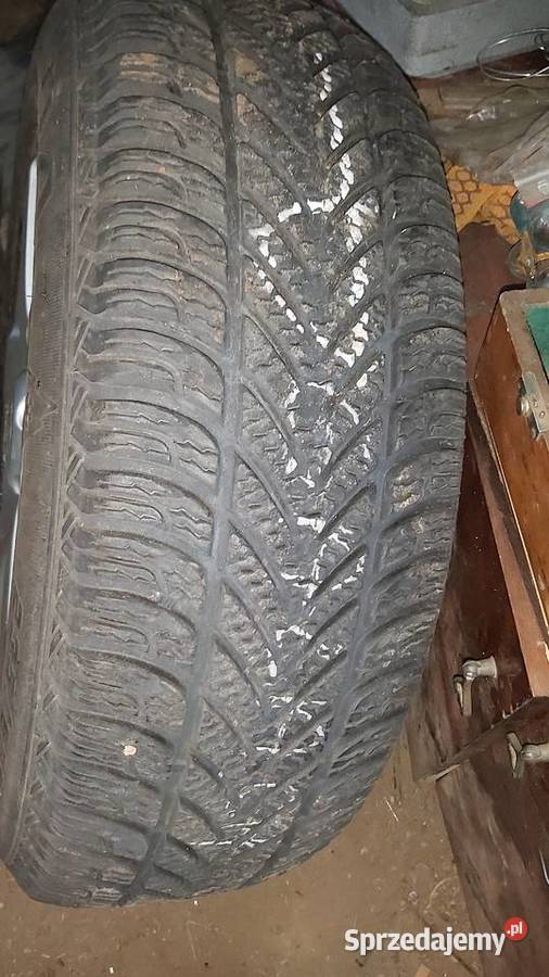 Koła 17 z oponami zimowymi VW Touareg aluminiowe Koła i felgi Morąg