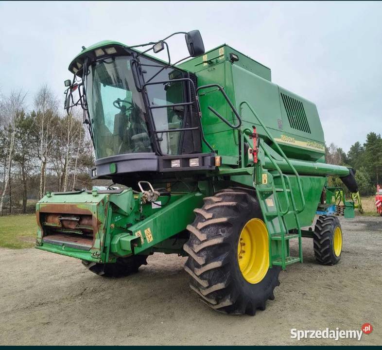 Kombajn zbożowy John Deere 1550cws