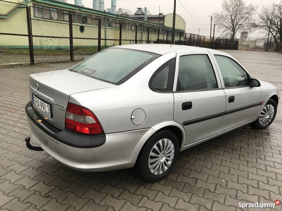 OPEL VECTRA B 17 TD ISUZU szyberdach Radomsko