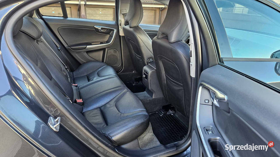 Volvo S60 D4 DriveE Base 2014r 20 D 181 automat wspomaganie kierownicy warmińsko-mazurskie Elbląg