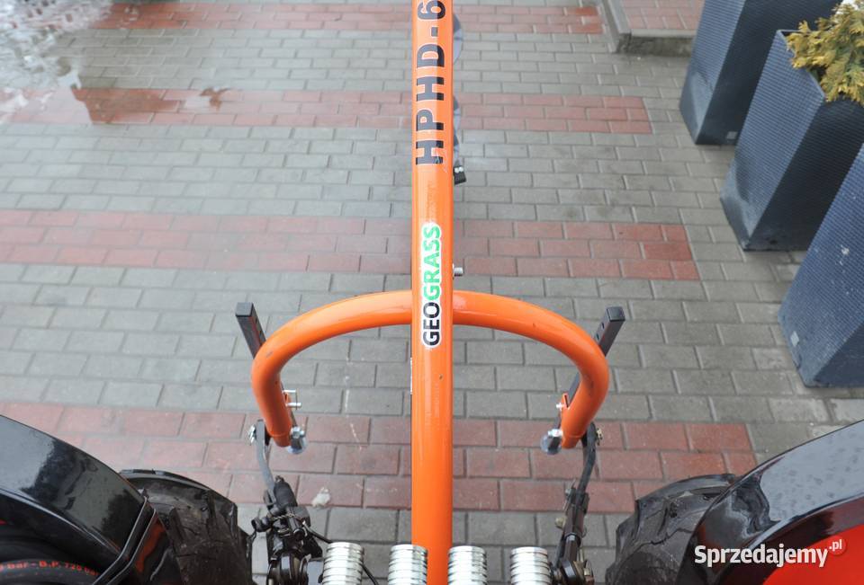 Wiertnica do traktora HPHD 6 15 Geograss nieuszkodzony Tajęcina