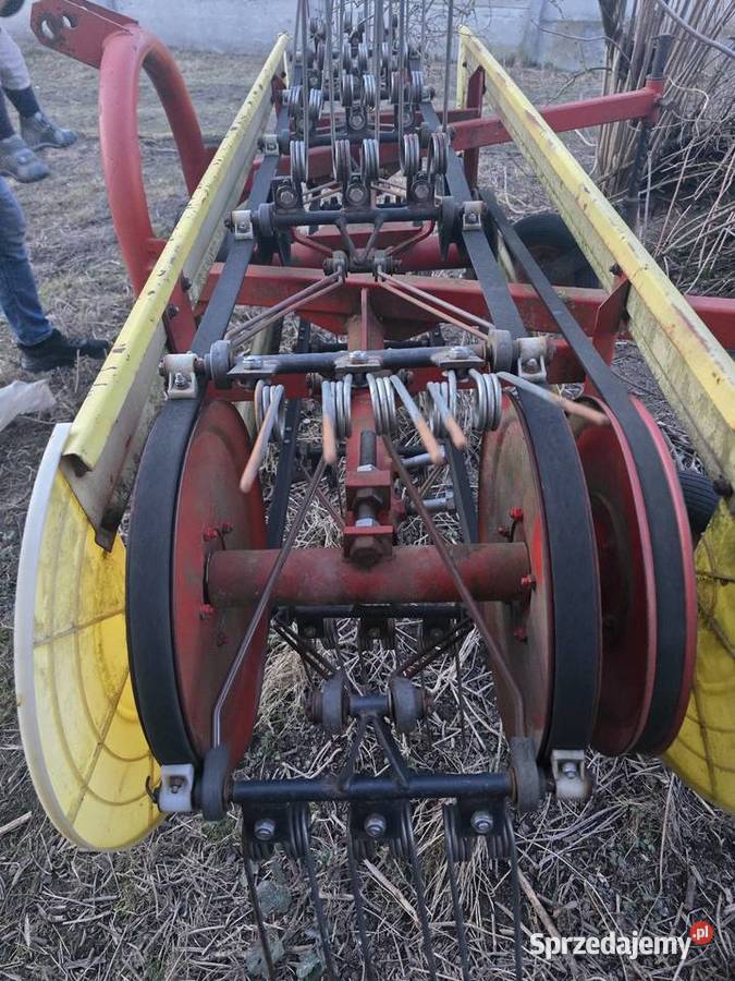 Zgrabiarka karuzelowa Drohiczany