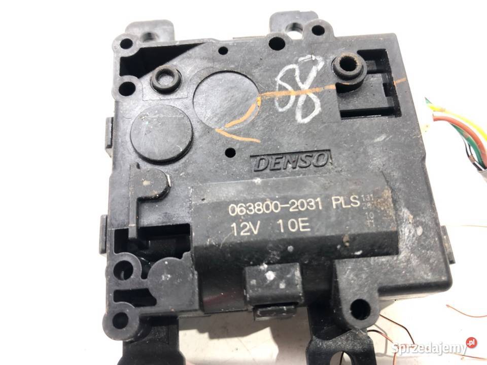 SILNIK NAGRZEWNICY TOYOTA 0638002031 COROLLA E21 podkarpackie