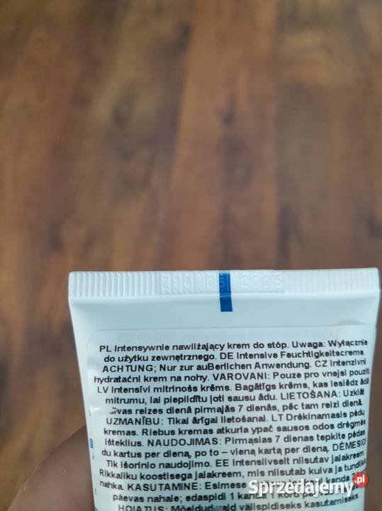 Intensywnie nawilżający krem do stóp Avon Foot Siewierz