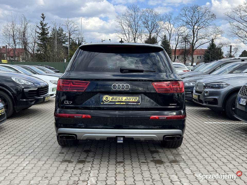Audi Q7 2017 20 czujnik parkowania