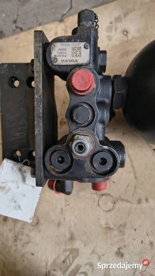 Hydro akumulator VOLVO P15182794 T12W10 Staszów sprzedam