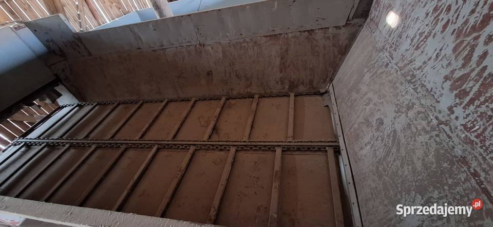Rozsiewacza do wapna o ładowności 1520 ton Gołębiewo Wielkie