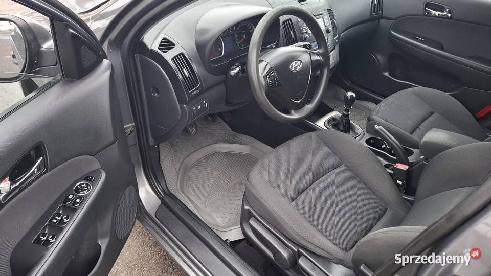 Hyundai i30 cw 16 benzyna 2008r z Niemiec podkarpackie Jarosław