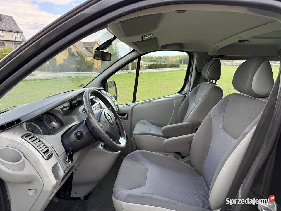 Vivaro Trafic Primaster 25 dci Black Edition Vivaro