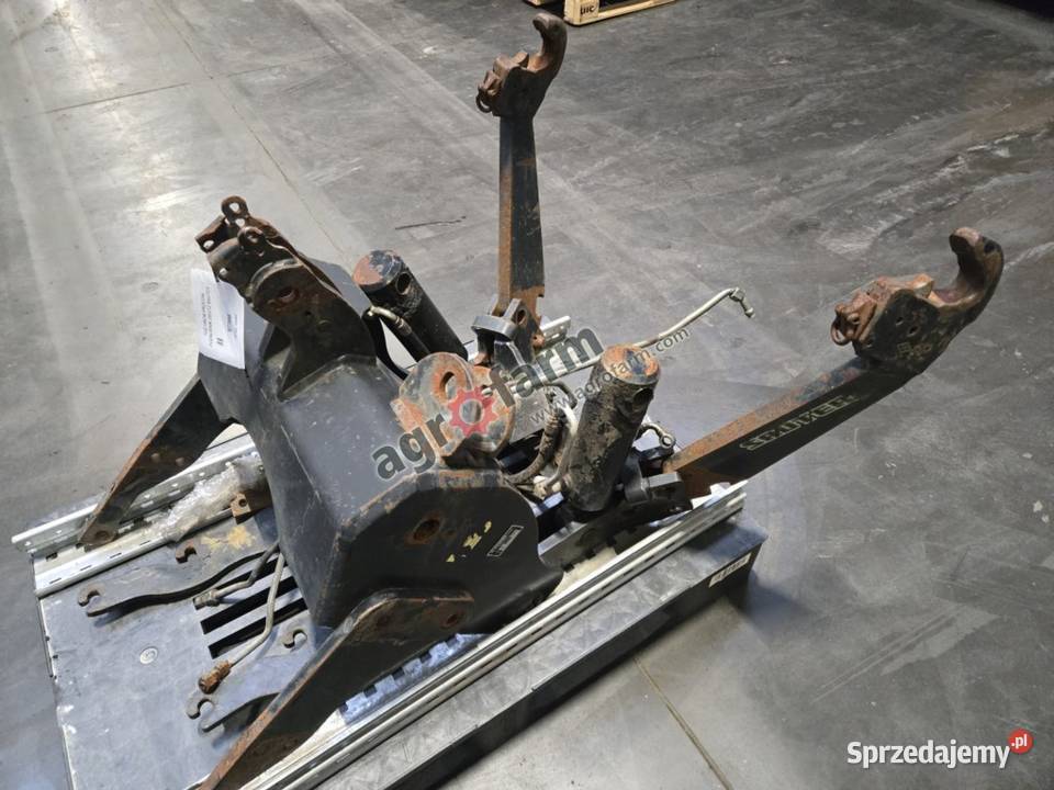 TUZ przedni podnośnik Deutz Agrotron 165 Byków sprzedam