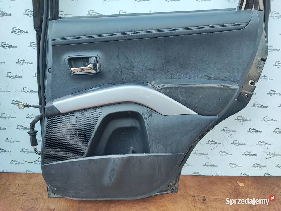 OUTLANDER LIFT II 11r drzwi prawe tył osobowe Kielce sprzedam
