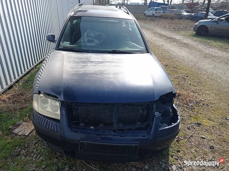 Volkswagen Passat Kombi 19 TDI 96 kW 2001 r Samochody na części Szklarka Myślniewska