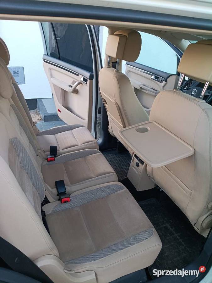 Sprzedam VW Touran Samochody osobowe zachodniopomorskie Szczecinek