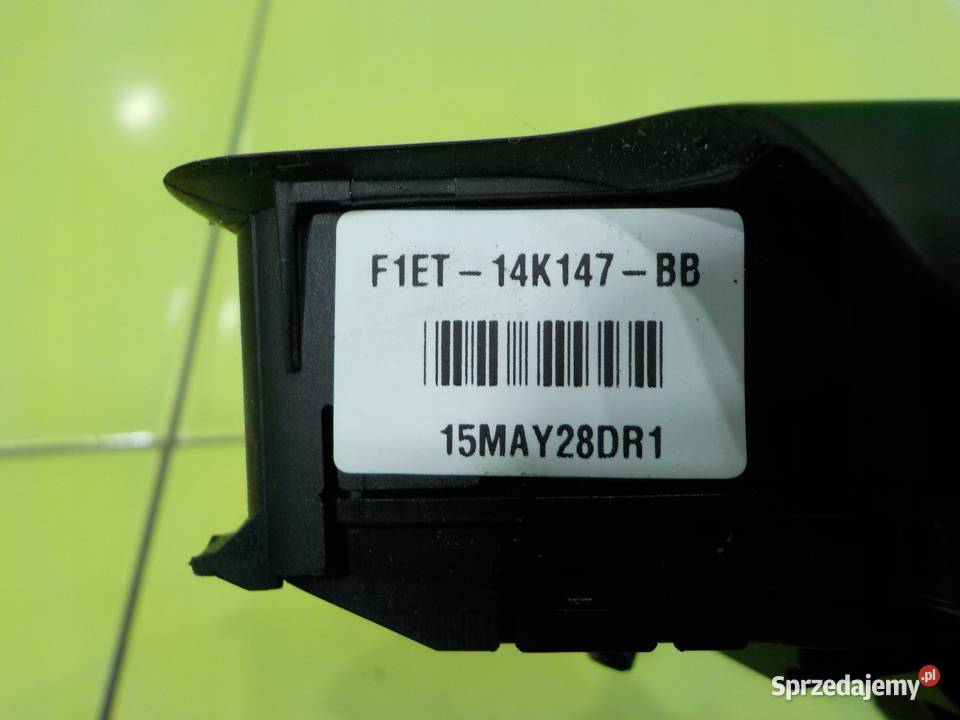 FORD FOCUS MK3 LIFT 16 B 12r HB 5D przelaczniki Suków