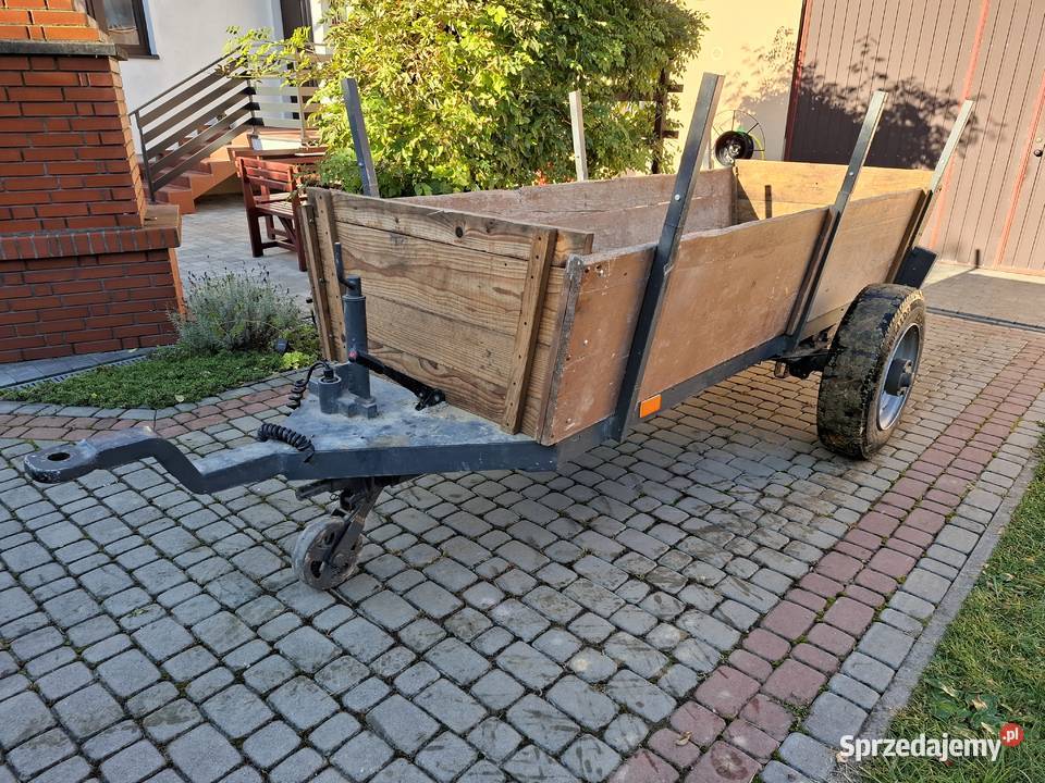 Przyczepa z napędem do C330C328C325 Domaradz