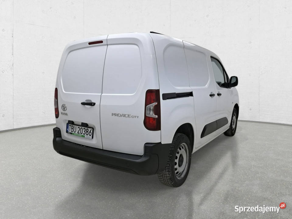 Toyota Proace City Komorniki