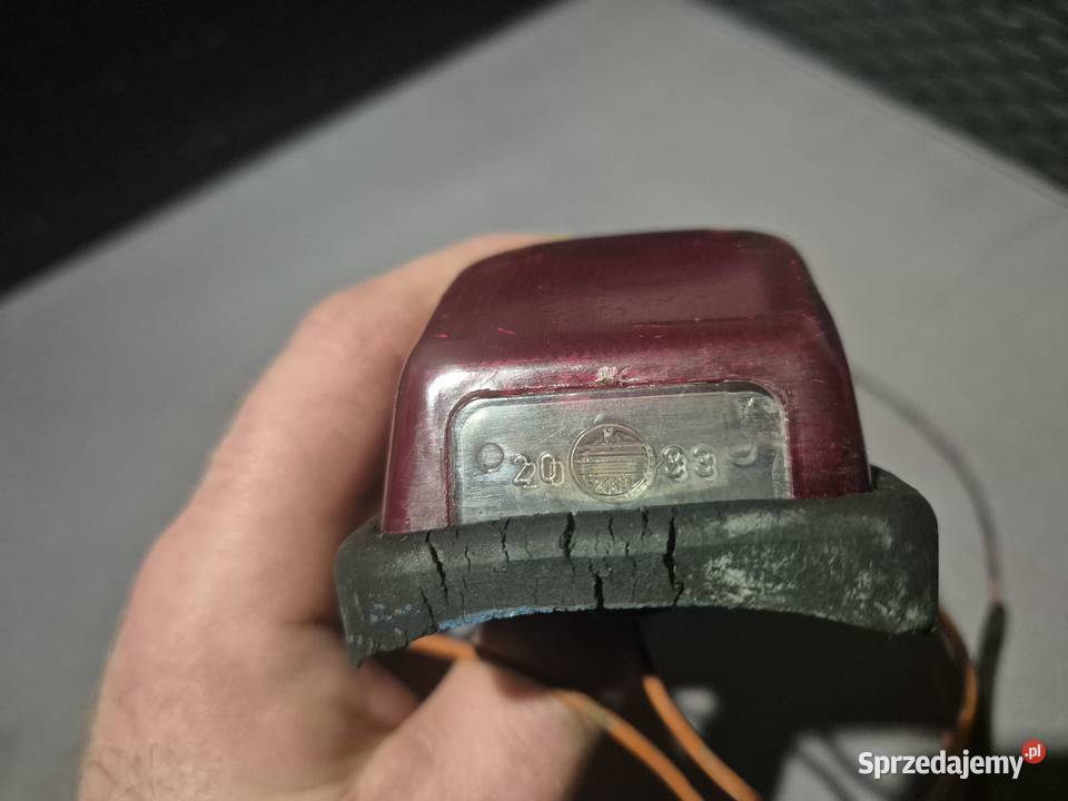 Wfm m06 komar 232 lampa tył kompletna Jaworzno