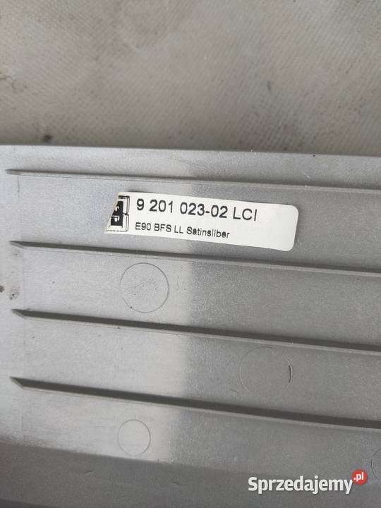 BMW 3 E90 E91 LIFT LCI LISTWA LISTWY DEKORY Radom sprzedam
